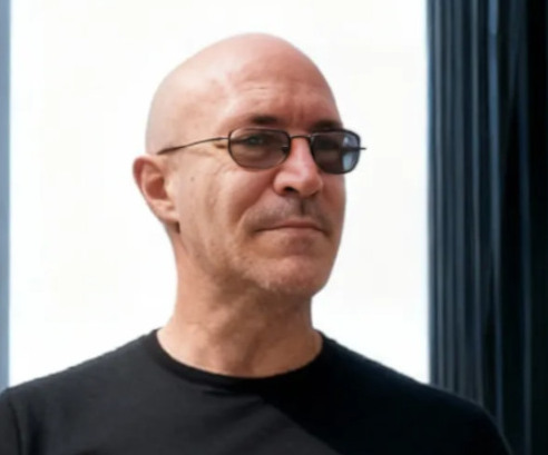 Dennis Middleton